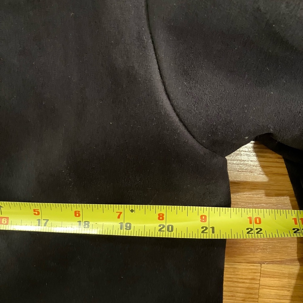 Jones New York Small Faux Suede black coat - Picture 15 of 16